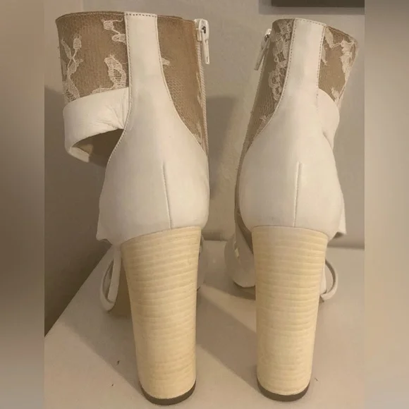 NWB Nicholas Kirkwood Erdem White Lace Ankle Cuff Leather Sandal 37 *As Is* - Picture 9 of 11